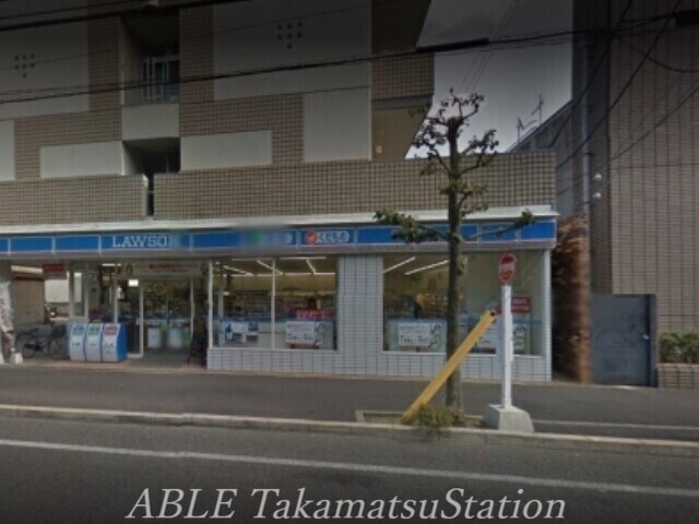 ローソン香大前店 545m Lavita扇町