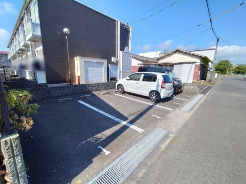  レオパレスグリーンヒル