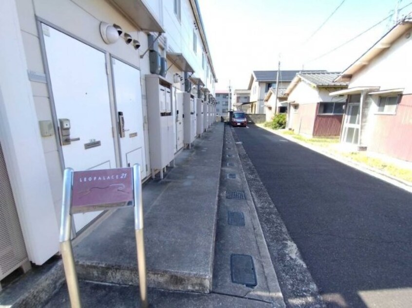  レオパレスグリーンヒル