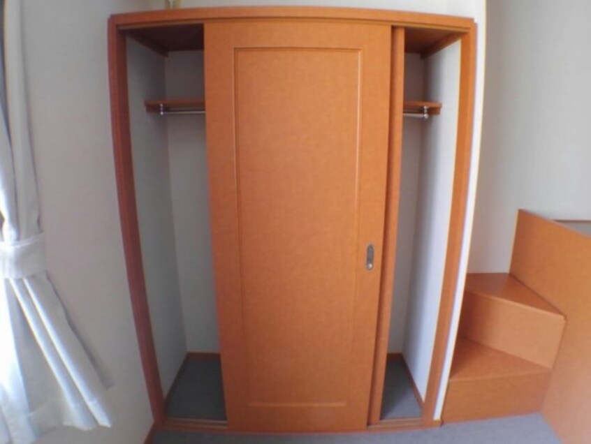  レオパレスグリーンヒル