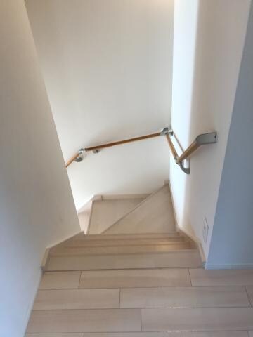 階段 ヴィヴァーチェ