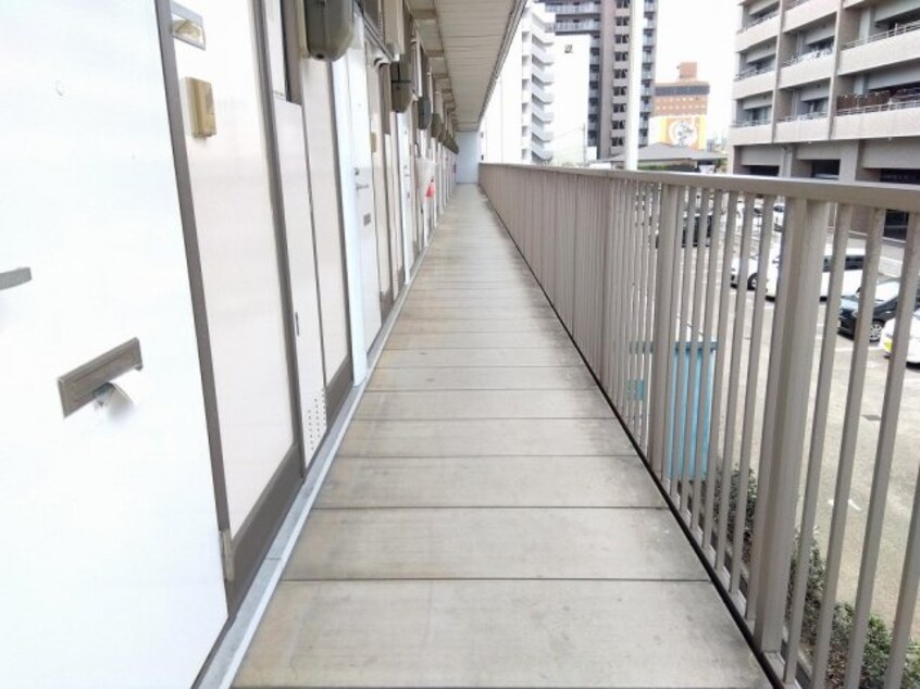 レオパレス宇多津