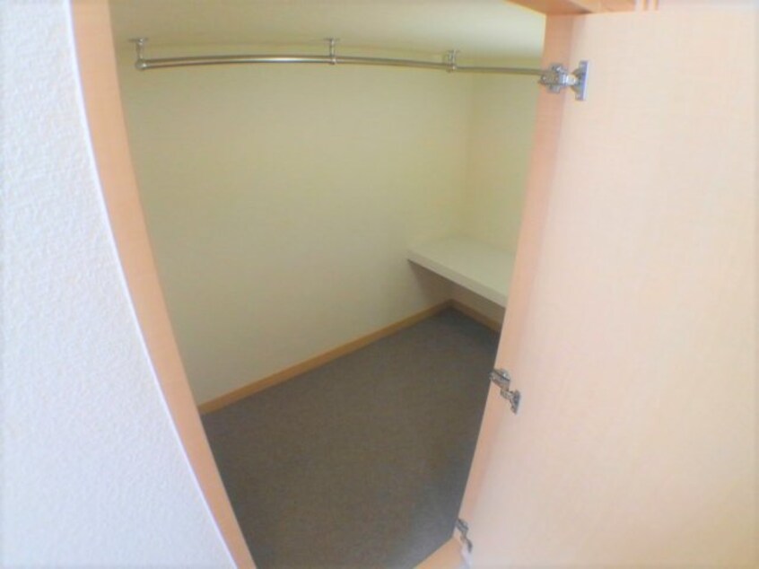  レオパレス瓦町