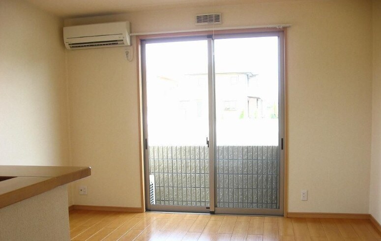  エルメゾン綾川