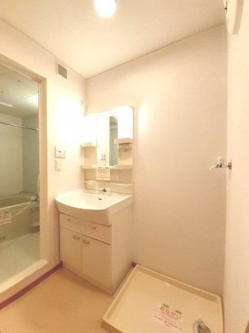  リバティ　ゾーン　ナカヤマＡ