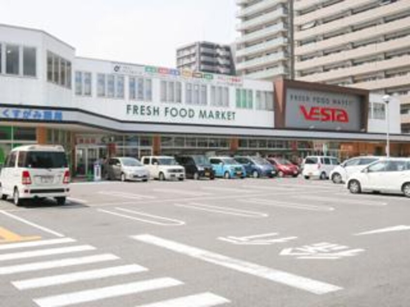 フジ楠上店まで841ｍ リアン