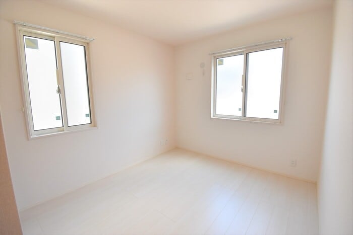  ルミエール　D棟