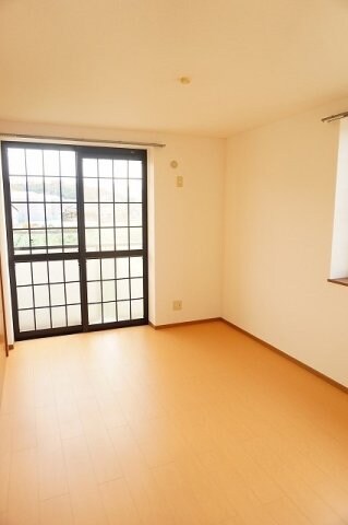  グレイス・フル・エンブレスＧⅡ