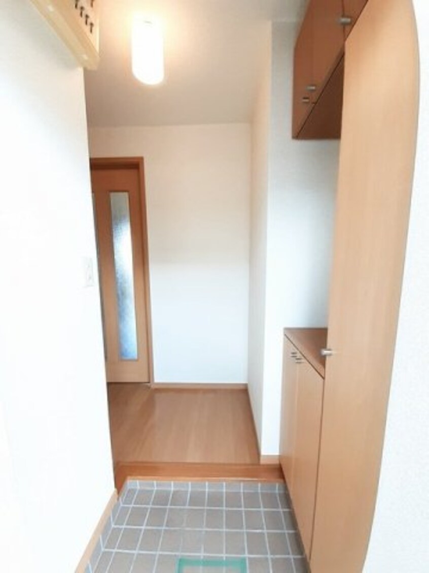  エスコート　Ａ