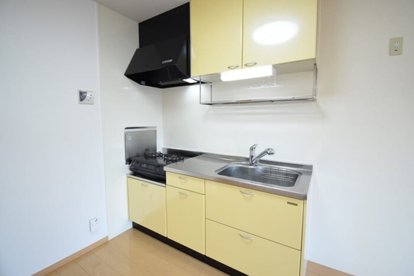  リビングタウン伏石A棟