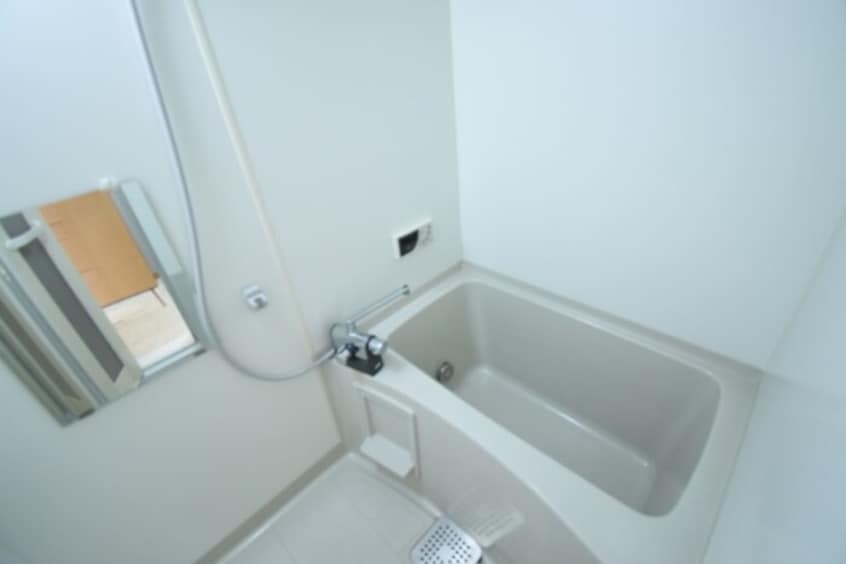  リビングタウン伏石A棟