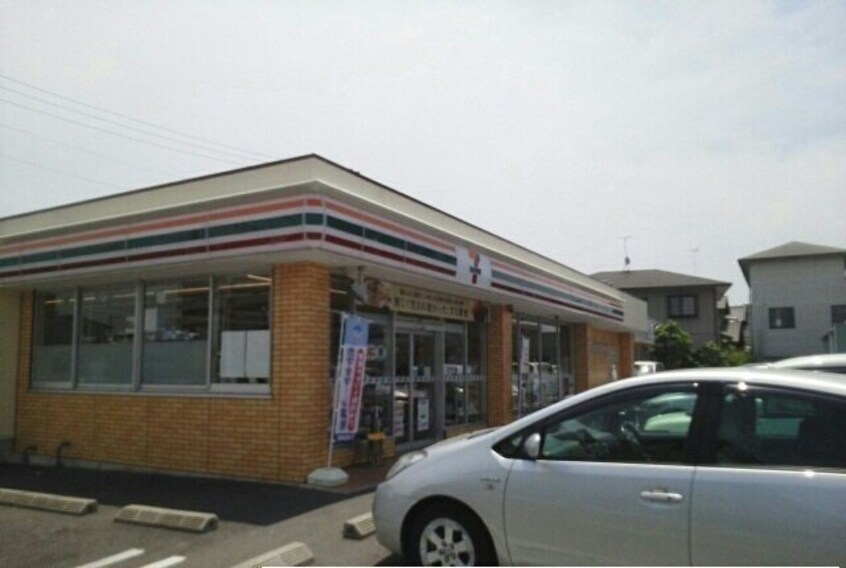 セブンイレブンさんまで600m ヴィドゥ　カンパーニュ