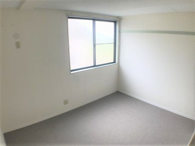  レオパレス高木