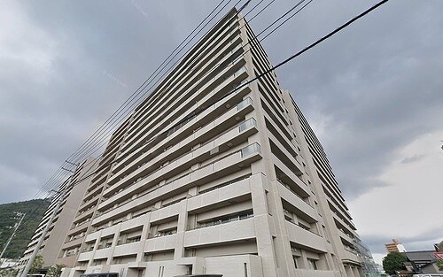 外観 サーパスシティ栗林公園イーストテラス