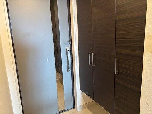 玄関（原状回復工事後2025/10） サーパスシティ栗林公園イーストテラス