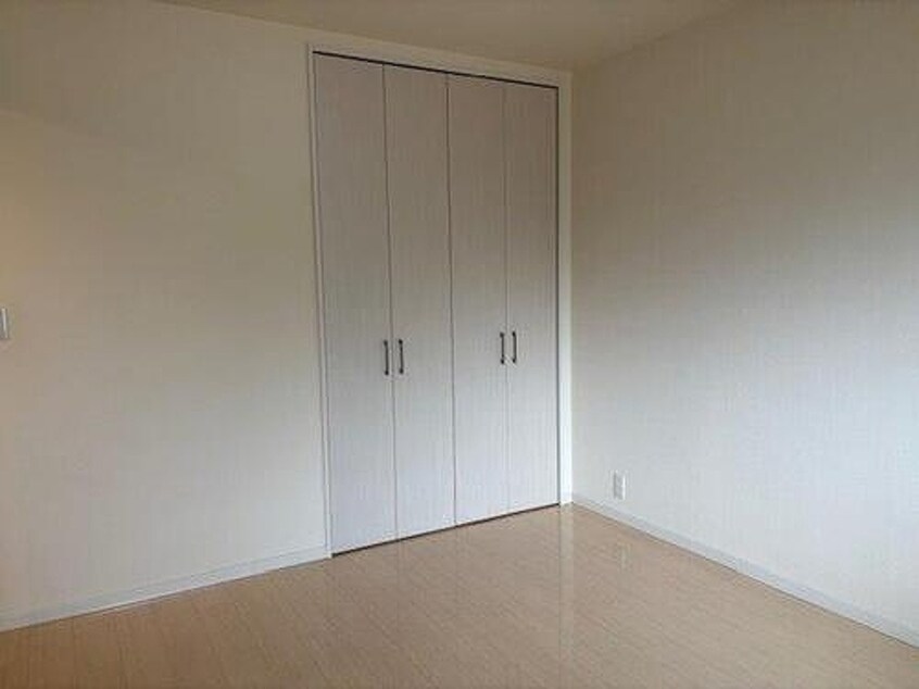 洋室7畳（原状回復工事後2025/10） サーパスシティ栗林公園イーストテラス