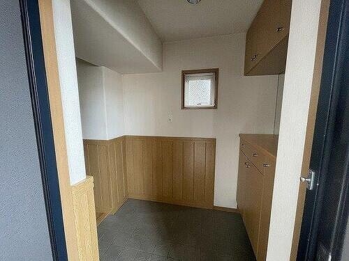 玄関（原状回復工事後2025/9） サーパス浜ノ町ツインタワー