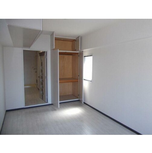  ファーイーストⅡビル