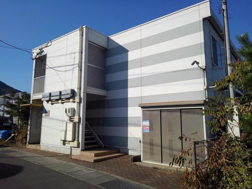  レオパレスルーチェ勝賀