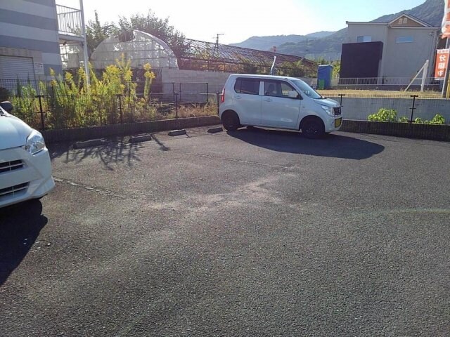  レオパレスルーチェ勝賀