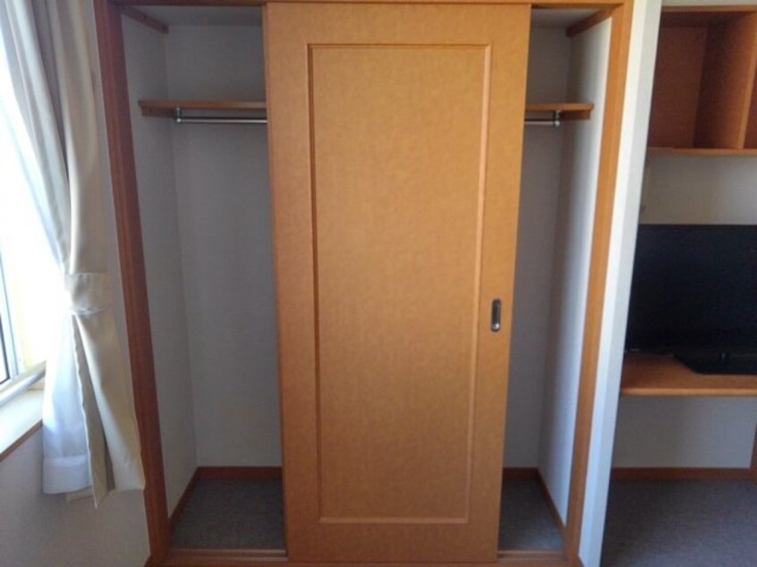  レオパレスルーチェ勝賀