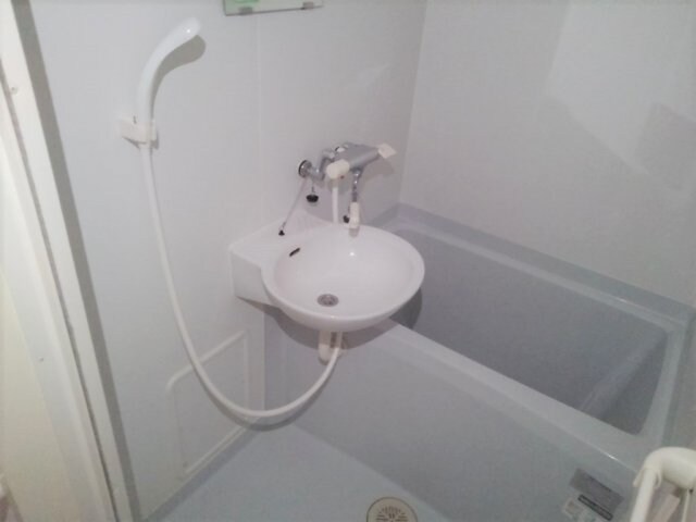  レオパレスルーチェ勝賀