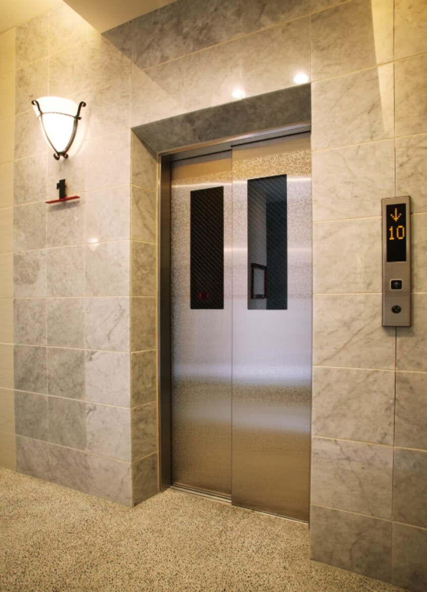  コリドール中央