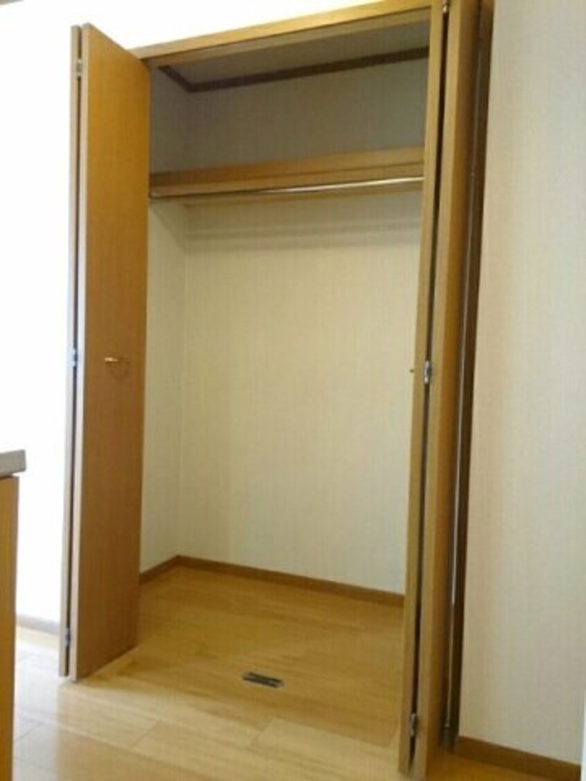  サニーレジデンスＢ