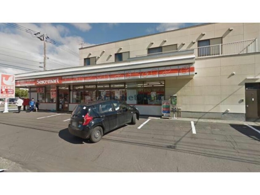 セイコーマートマルヨくどう店(コンビニ)まで301m MTガーデンEast Ⅱ