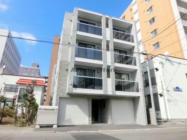  アヴァンツァーレ