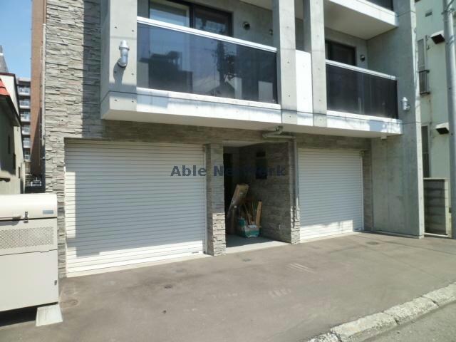  アヴァンツァーレ