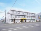アンジーたかつビルの外観