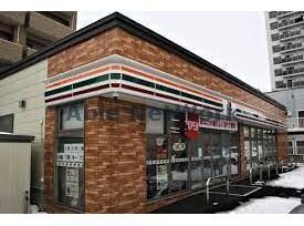 セブンイレブン札幌北15条東1丁目店(コンビニ)まで123m effect北15条　エフェクト北15条