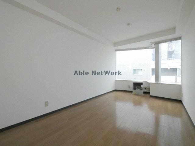  エスポワール２０４（3階建）