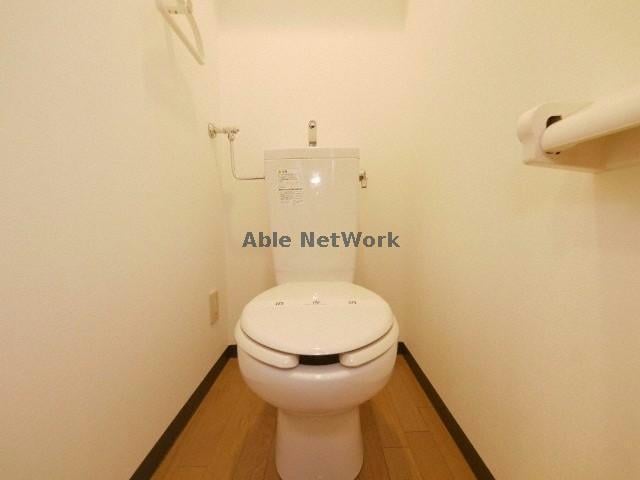  エスポワール２０４（3階建）