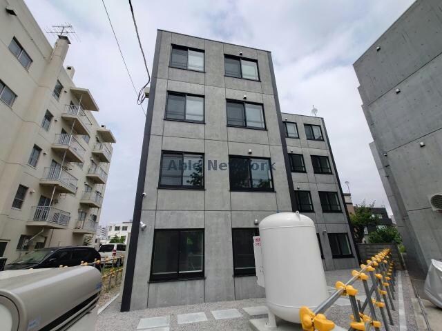 南 ディモーラN12