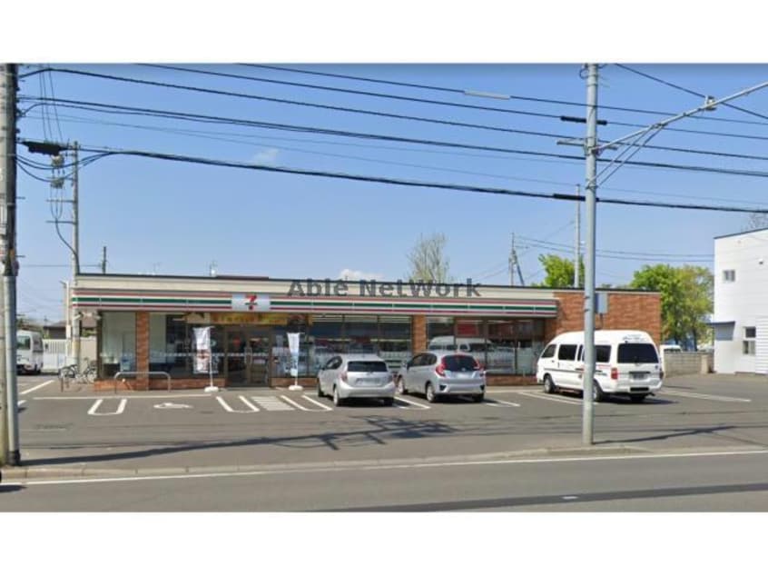 セブンイレブン札幌北24条東店(コンビニ)まで293m ブロッサ美香保