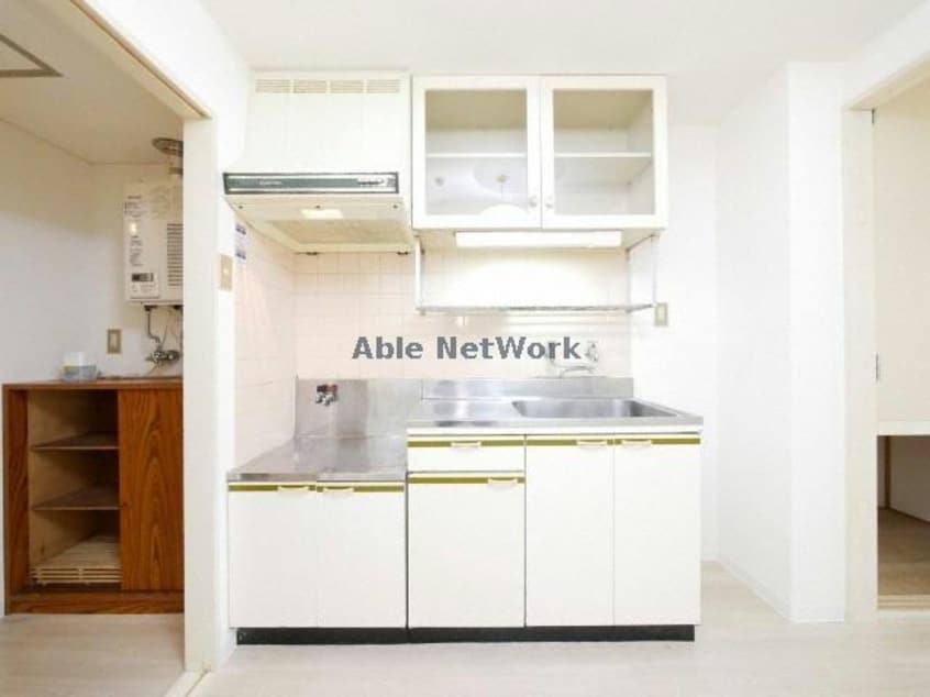  ロイヤルステージN16