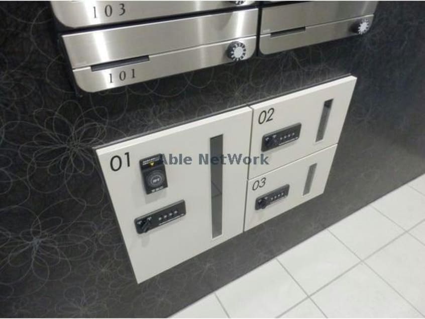  Reussir N6W11　レユシールN6W11