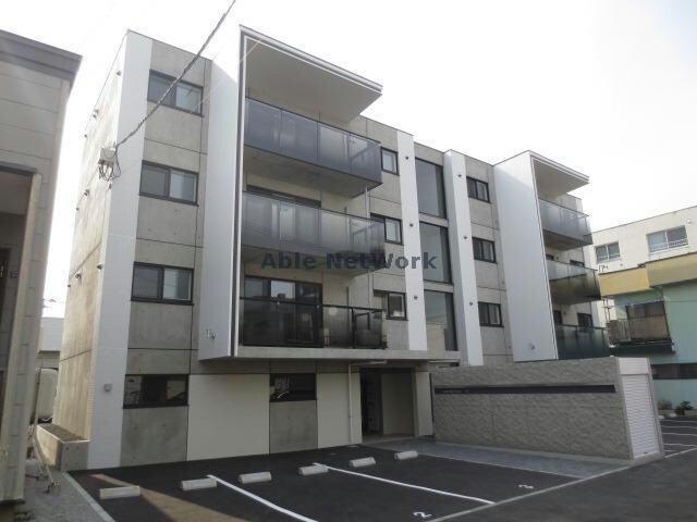  グランドサクセス創成川