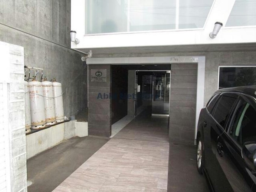  Flieder Garten　フリーダーガルテン