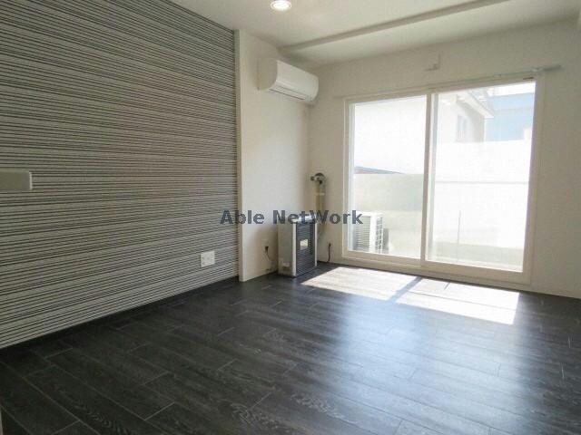  Flieder Garten　フリーダーガルテン