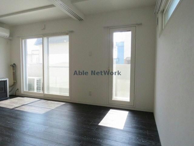  Flieder Garten　フリーダーガルテン