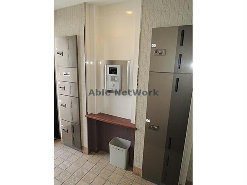  イリオスエフタ