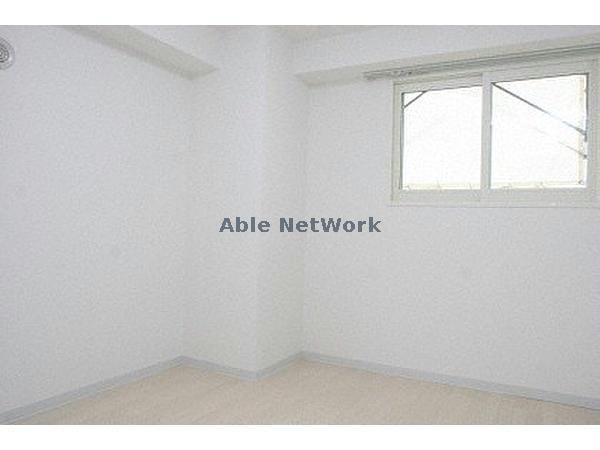  イリオスエフタ