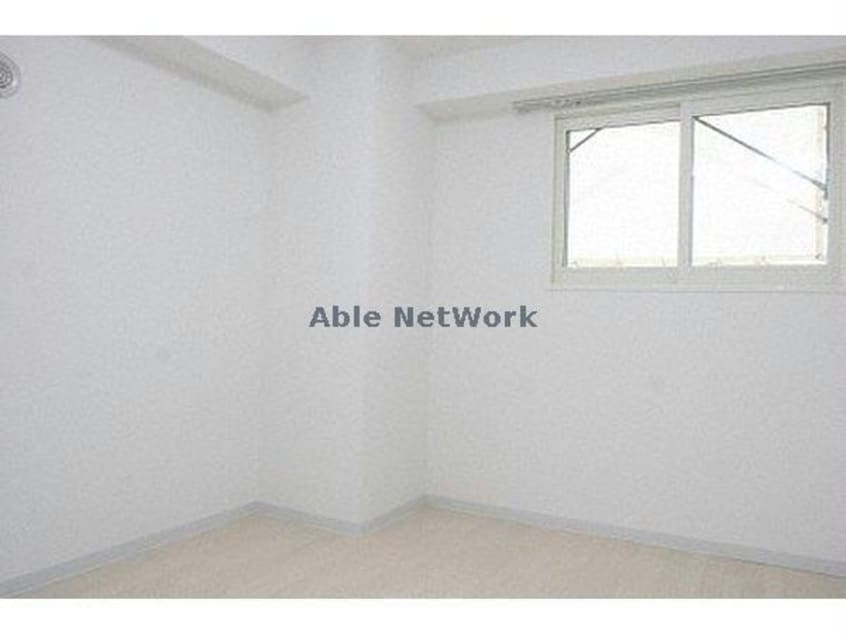  イリオスエフタ