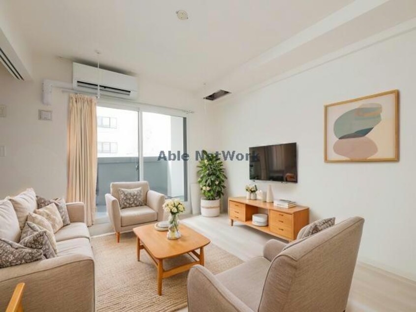 家具は参考 LIBTH桑園