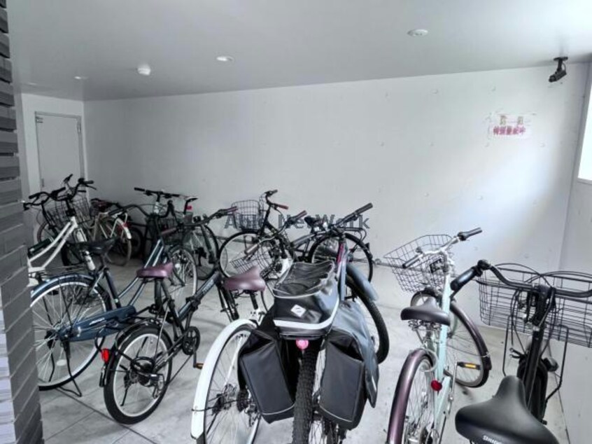  ＣＡＳＡ　ＲＡＶＩＮ　カサラビン