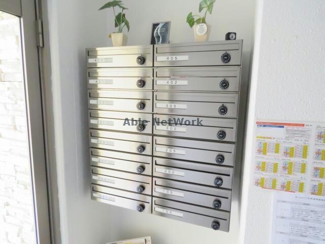  S-court17　エスコート17