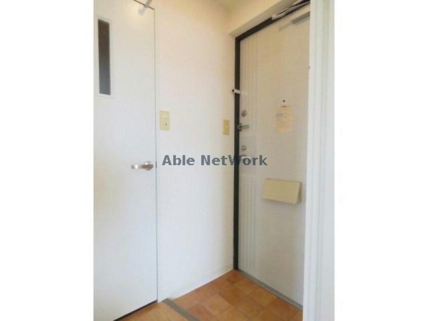  S-court17　エスコート17